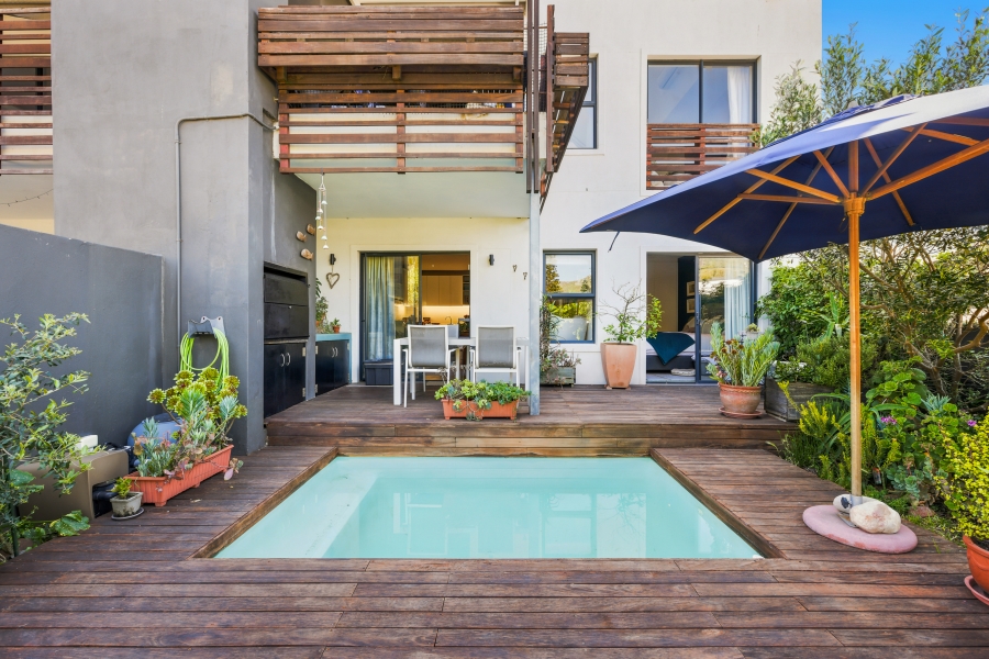 2 Bedroom Property for Sale in Beach Estate Western Cape